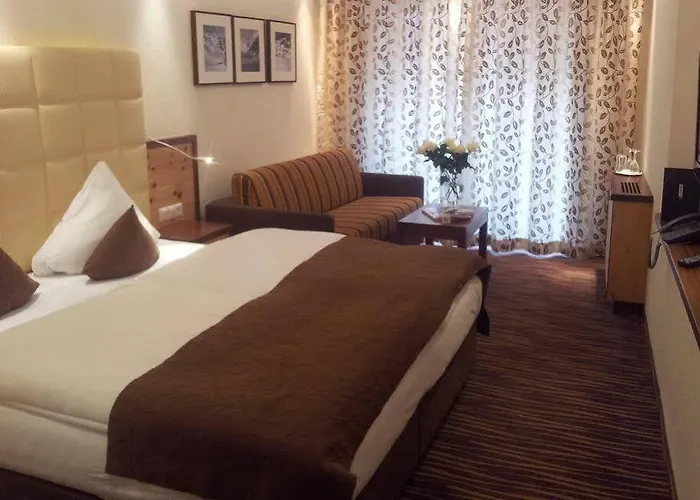 Superior Gourmethotel Yscla