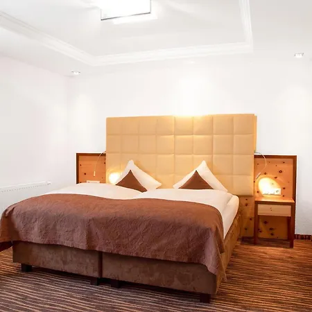 Superior Gourmethotel Yscla 호텔 이스크글