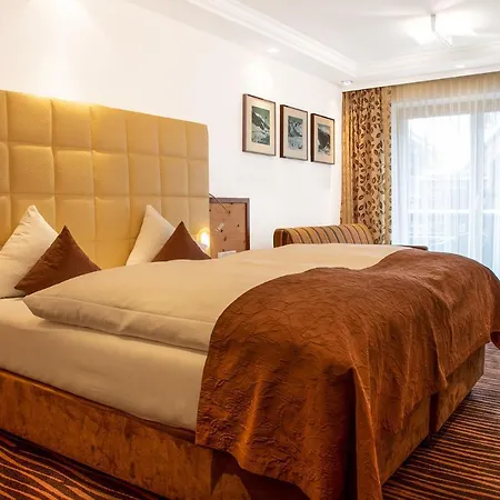 Superior Gourmethotel Yscla 호텔