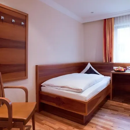 Superior Gourmethotel Yscla Hotel 4*