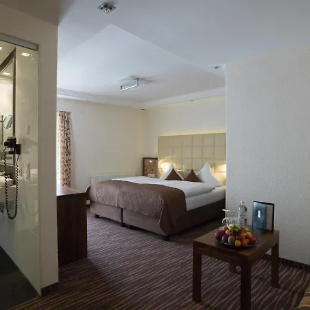 Superior Gourmethotel Yscla 4*