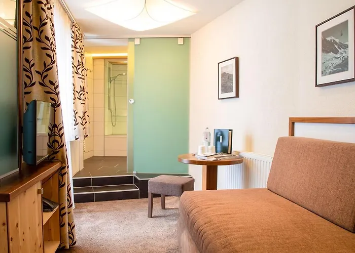 Superior Gourmethotel Yscla