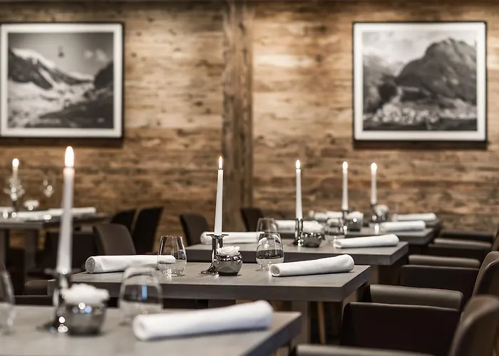 Superior Gourmethotel Yscla Hotel 4*