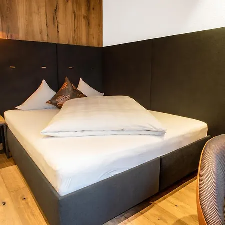 Otel Superior Gourmethotel Yscla Ischgl