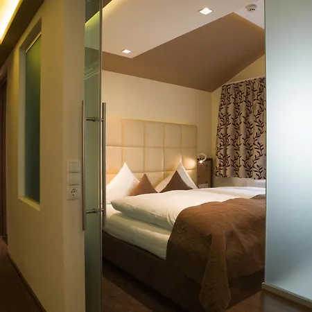 Superior Gourmethotel Yscla Otel