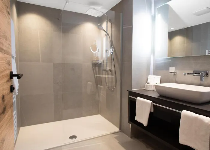 Superior Gourmethotel Yscla Hotel 4*